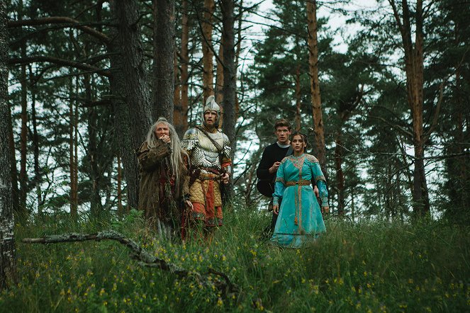 El último guerrero. Las raíces del mal - De la película - Elena Yakovleva, Kirill Zaytsev, Viktor Khorinyak, Mila Sivatskaya