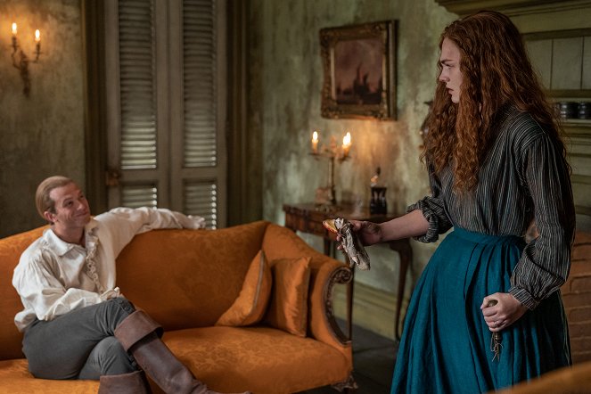 Outlander - Az idegen - Kegyelmed követ engem - Filmfotók - Ed Speleers, Sophie Skelton