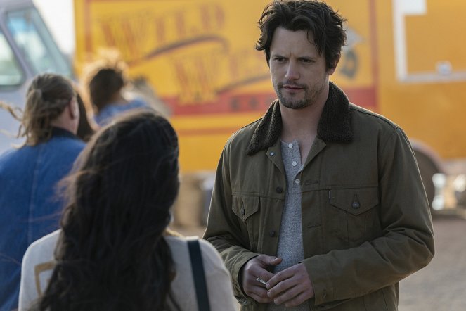 Roswell: New Mexico - Sternschnuppennacht - Filmfotos - Nathan Parsons