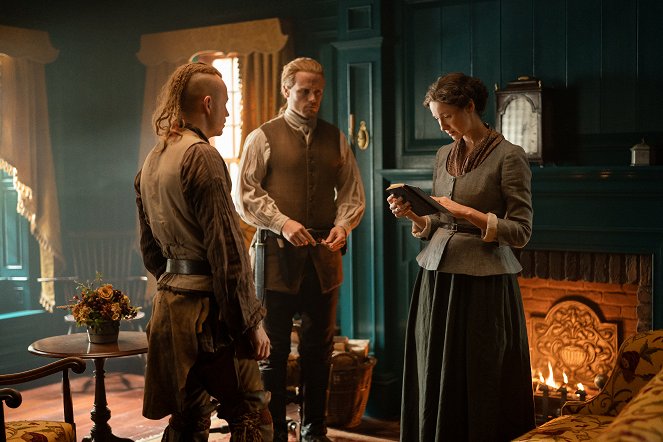 Outlander - Die Highland-Saga - Reisen - Filmfotos - John Bell, Sam Heughan, Caitríona Balfe