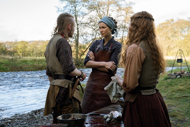 Outlander - Die Highland-Saga - Season 5 - Reisen - Filmfotos - Caitríona Balfe