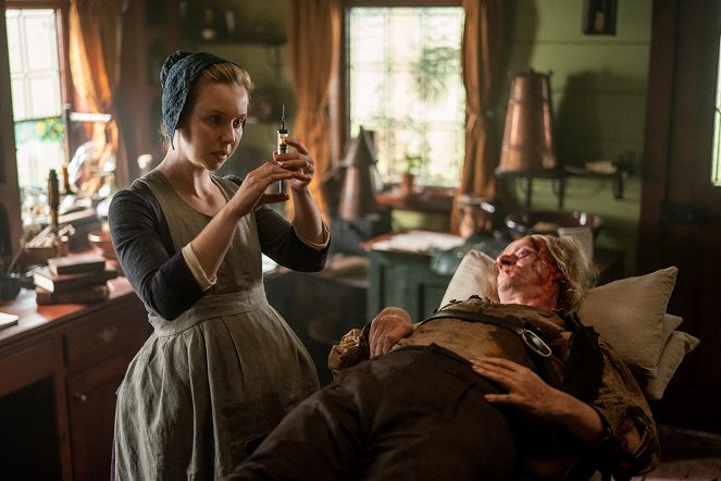 Outlander - Az idegen - Soha, szerelmem - Filmfotók - Lauren Lyle
