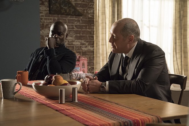 The Blacklist - Orion Relocation Services (No. 159) - Van film - Hisham Tawfiq, James Spader