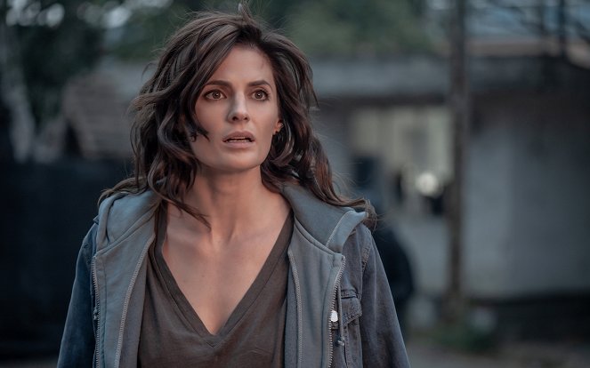 Absentia - Season 3 - Capta Est - Filmfotos