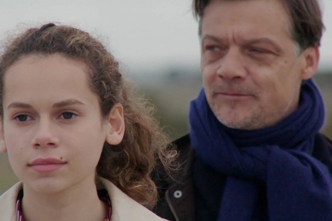 Viens regarder la mer - Van film - Solène Capaldi, Thierry Levaret