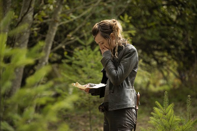 The 100 - Skyring - Film - Shelby Flannery