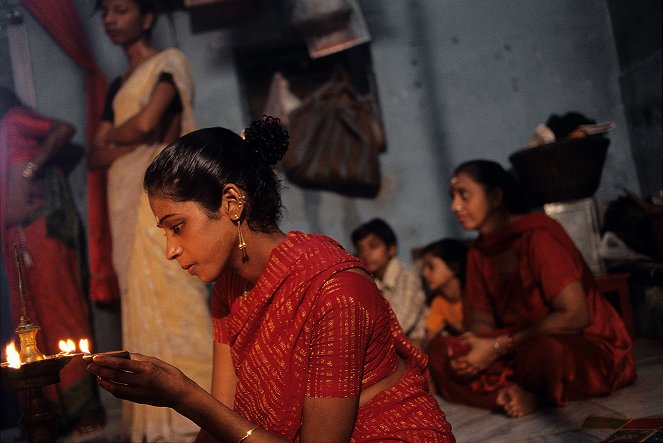 Between the Lines: India’s Third Gender - Photos