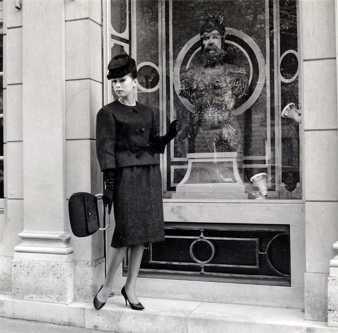 Paris couture 1945-1968 - De la película