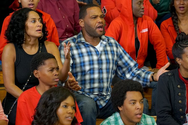 Black-ish - Any Given Saturday - Van film - Tracee Ellis Ross, Anthony Anderson
