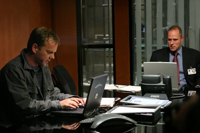 24 hodin - Série 3 - Z filmu - Kiefer Sutherland, Paul Schulze