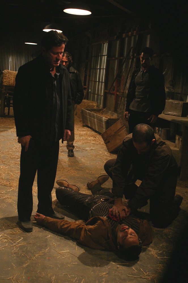 24 - Season 3 - Filmfotos - Joaquim de Almeida, Vincent Laresca