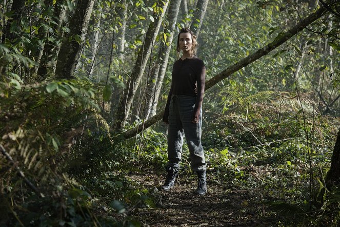The 100 - Hesperides - Photos - Shelby Flannery