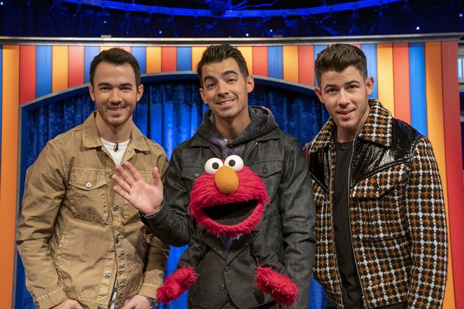The Not Too Late Show with Elmo - Werbefoto