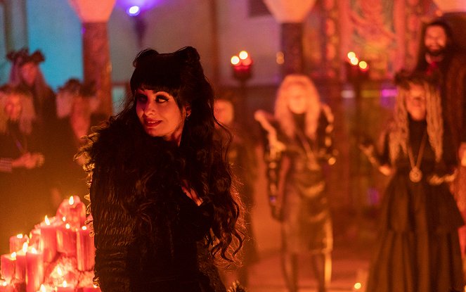 What We Do in the Shadows - Witches - Van film - Lucy Punch