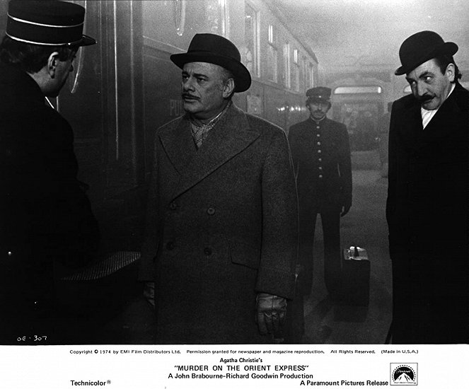 Murder on the Orient Express - Lobby Cards - Jean-Pierre Cassel, Martin Balsam, Albert Finney