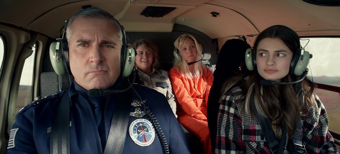 Space Force - Season 1 - Proportionate Response - Van film - Steve Carell, Lisa Kudrow, Diana Silvers
