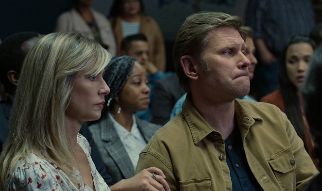 13 Reasons Why - Acceptance/Rejection - Film - Meredith Monroe, Mark Pellegrino