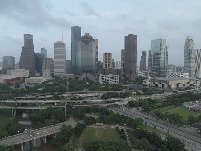 Ničivá sila búrok - Harvey Hammers Houston - Z filmu
