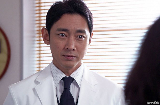Bjóin no naošikata: Doctor Arihara no čósen - Episode 6 - De la película - Kotaro Koizumi