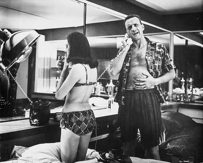 Dr. Strangelove or: How I Learned to Stop Worrying and Love the Bomb - Van film - Tracy Reed, George C. Scott