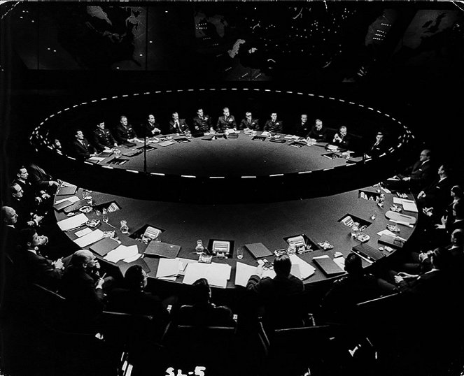 Dr. Strangelove or: How I Learned to Stop Worrying and Love the Bomb - Van film