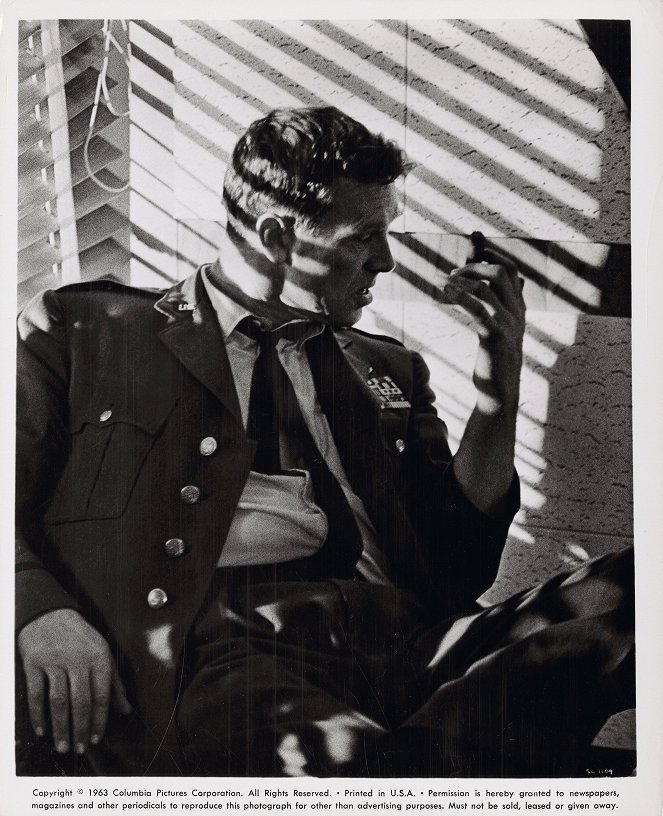 Dr. Divnoláska aneb Jak jsem se naučil nedělat si starosti a mít rád bombu - Fotosky - Sterling Hayden