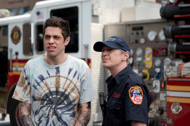 Król Staten Island - Z filmu - Pete Davidson, Steve Buscemi