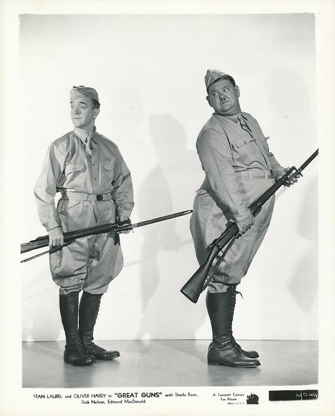Great Guns - Lobby Cards - Stan Laurel, Oliver Hardy