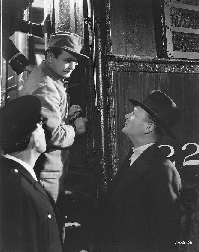 The Last Gangster - Photos - Edward G. Robinson