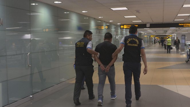 Zabezpečení letiště: Peru a Brazílie - Z filmu
