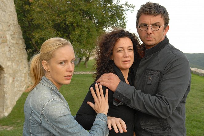 SOKO Donau - Season 2 - Stille Wasser - Photos - Lilian Klebow, Barbara Wussow, Hans Sigl