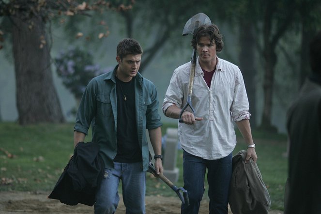 Supernatural - Children Shouldn't Play with Dead Things - Kuvat elokuvasta - Jensen Ackles, Jared Padalecki