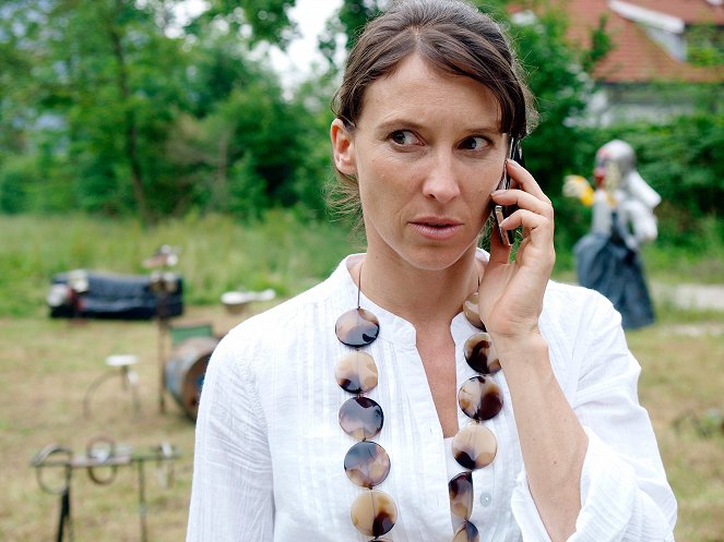 SOKO Donau - Season 4 - Verlorene Jugend - Kuvat elokuvasta - Maria Köstlinger