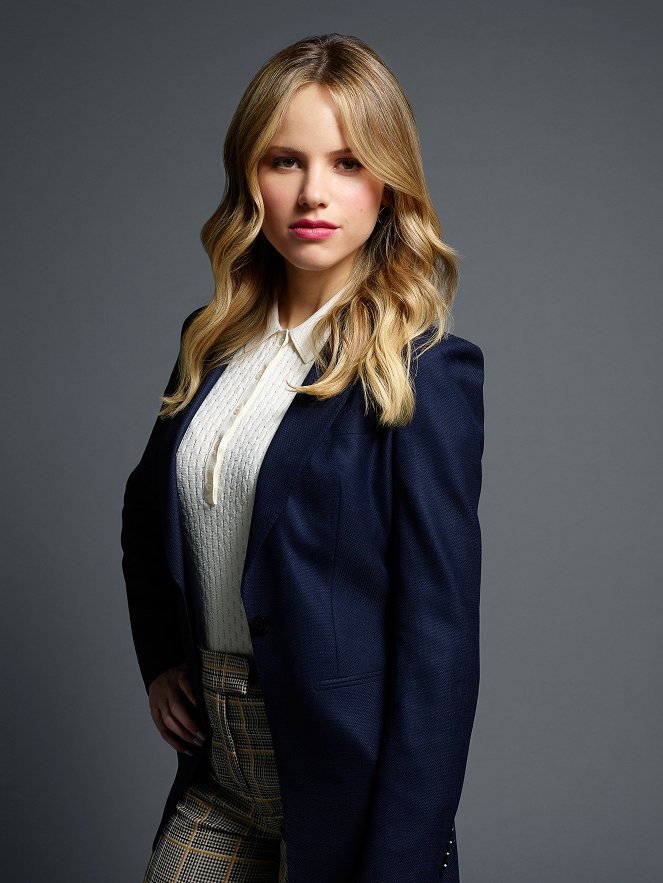 Profilovač - Promo - Halston Sage