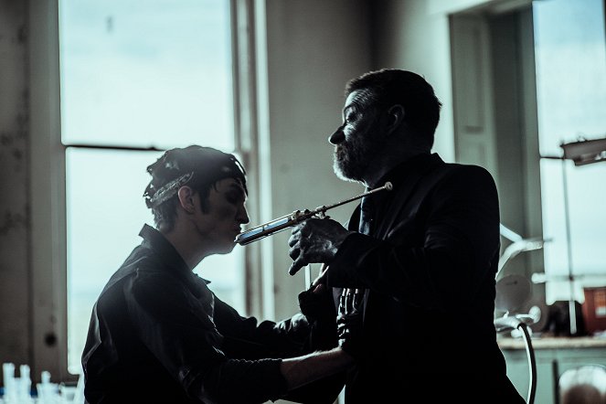 Z Nation - Escorpion and the Red Hand - Photos