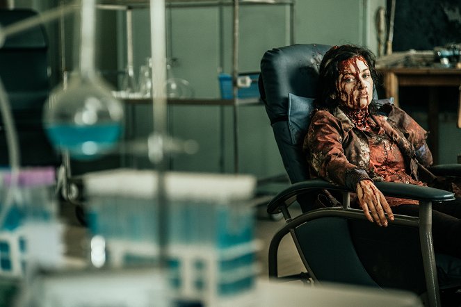 Z Nation - Little Red and the Wolfz - Photos
