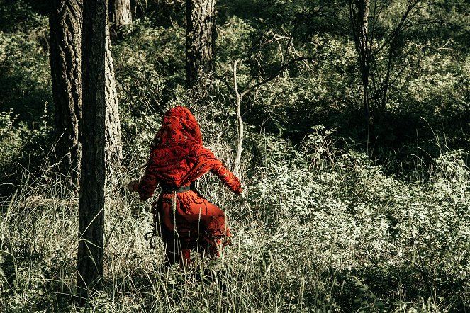 Z, mint zombi - Little Red and the Wolfz - Filmfotók