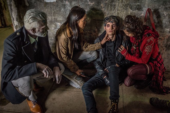 Z Nation - Season 3 - Everybody Dies in the End - Photos