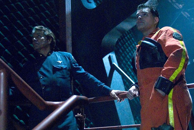 Battlestar Galactica - Season 4 - No Exit - Photos - Edward James Olmos, Aaron Douglas