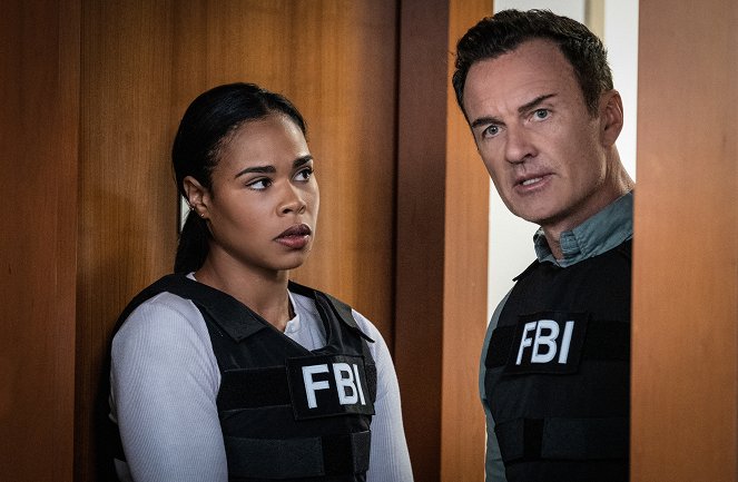 FBI: Most Wanted - Season 1 - Z filmu - Roxy Sternberg, Julian McMahon