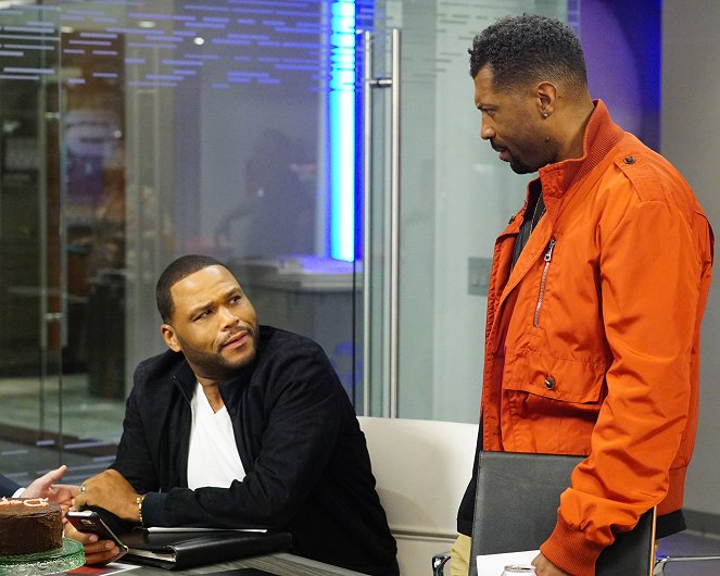 Black-ish - The Johnson Show - Filmfotók - Anthony Anderson, Deon Cole
