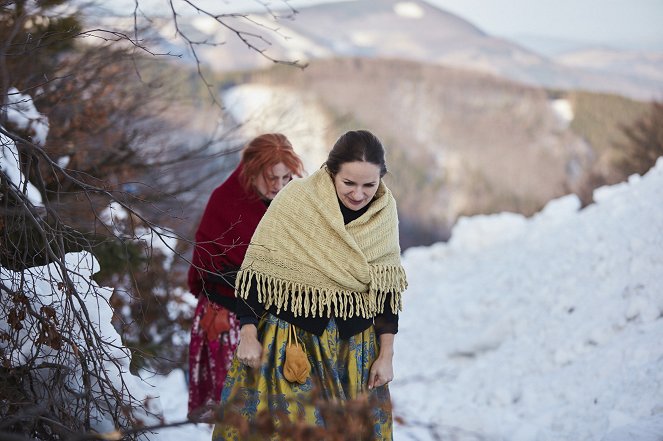 Najväčší dar - Z filmu - Anna Polívková, Zuzana Kubovčíková-Šebová