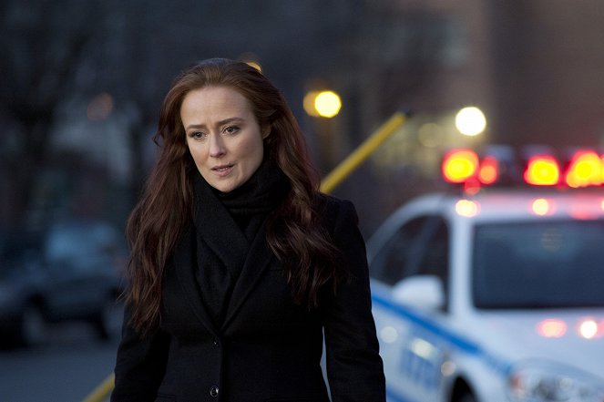 A Gifted Man - In Case of Heart Failure - Photos - Jennifer Ehle