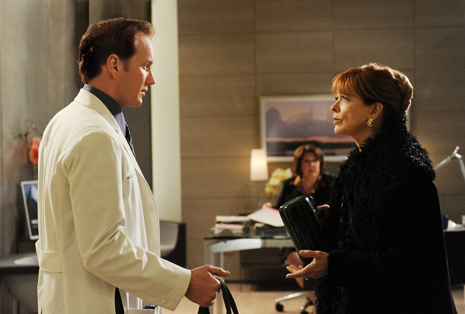 A Gifted Man - In Case of Heart Failure - Z filmu - Patrick Wilson, Frances Fisher