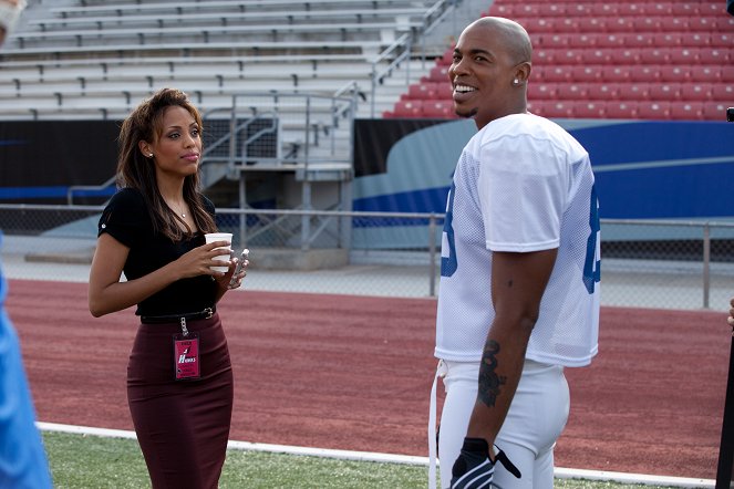 Necessary Roughness - Season 1 - A Wing and a Player - De la película - Jaime Lee Kirchner, Mehcad Brooks