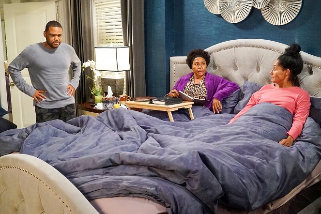 Black-ish - Daddy Dre-Care - Photos - Anthony Anderson, Jenifer Lewis, Tracee Ellis Ross