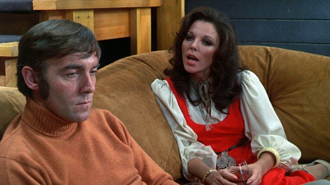 Tales That Witness Madness - Photos - Michael Jayston, Joan Collins