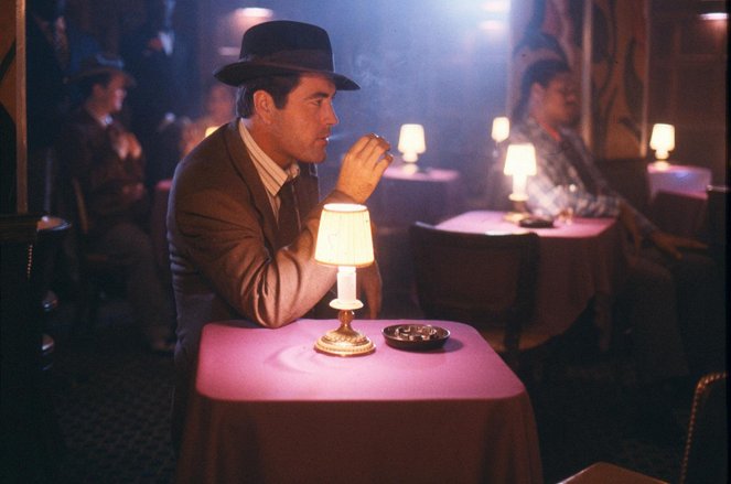 Philip Marlowe, Private Eye - Do filme - Powers Boothe
