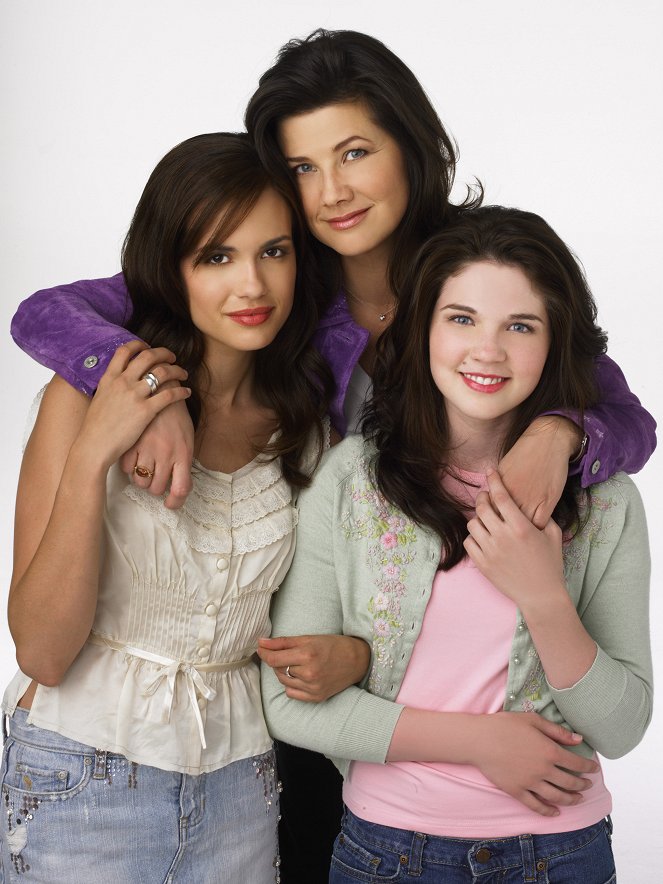 Beautiful People - Promo - Torrey DeVitto, Daphne Zuniga, Sarah Foret