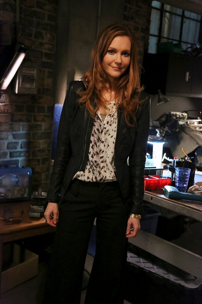 Scandal - YOLO - Photos - Darby Stanchfield